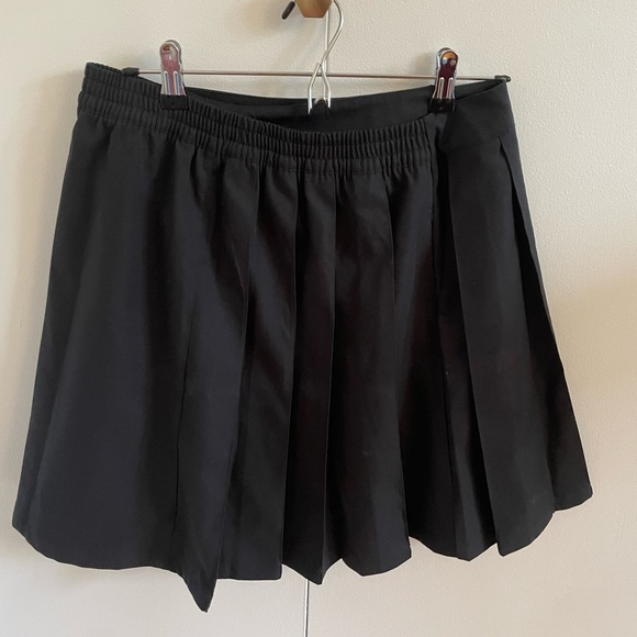 NWT Adidas gender neutral skirt size small - Picture 6 of 8